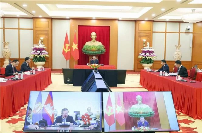 Party Chief holds phone talks with Cambodian People’s Party President