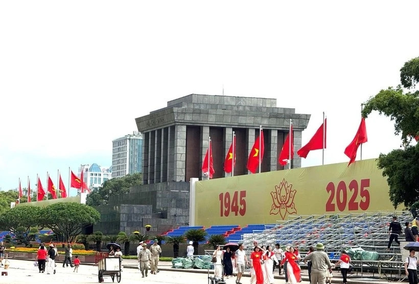 Hanoi unveils tourism offerings on national celebrations