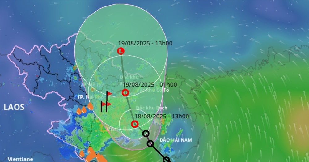 Tropical depression nears Bach Long Vi, heads for Quang Ninh - Lang Son