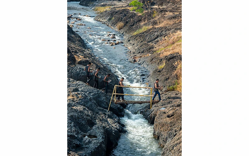 Sacred water ritual of the M’Nong reflects deep spiritual ties
