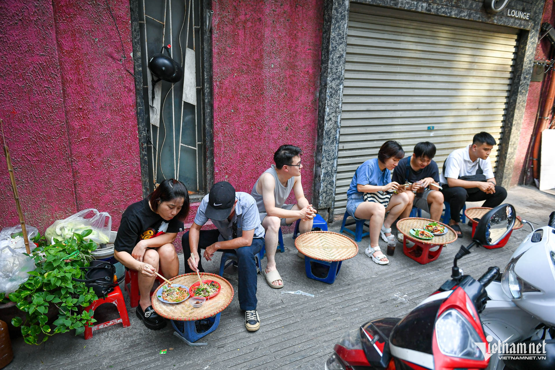 hanoi street food12.jpg