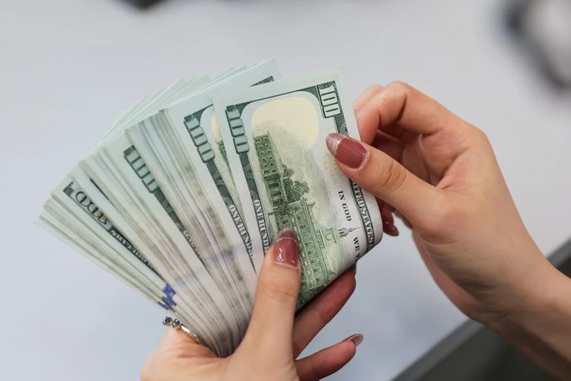 E-tranffers from 1,000 USD at Vietnam’s IFC must be reported: Draft decree