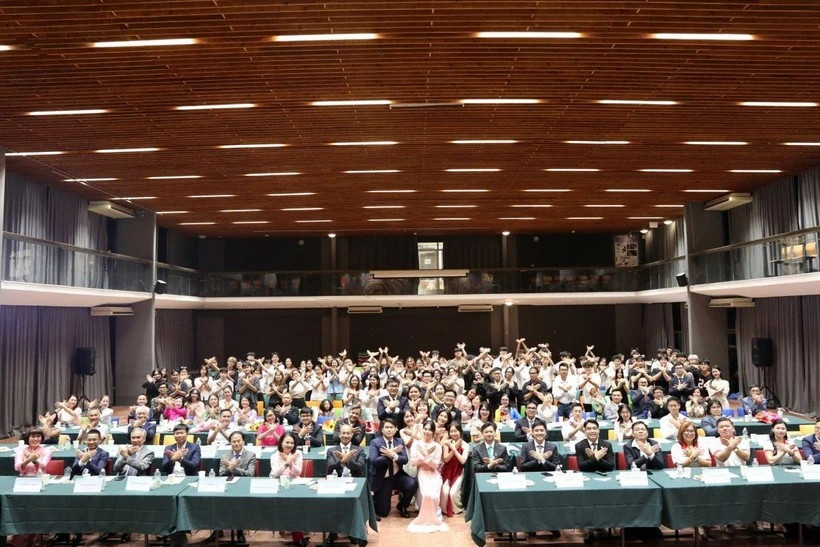 Vietnamese youth spread spirit of integration, development