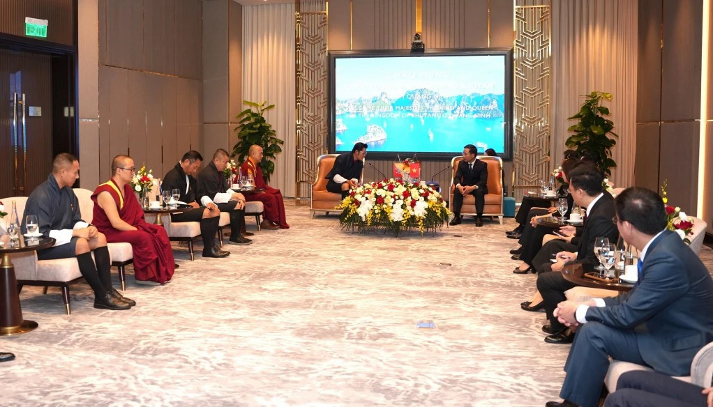 Bhutanese King, Queen visit Quang Ninh province