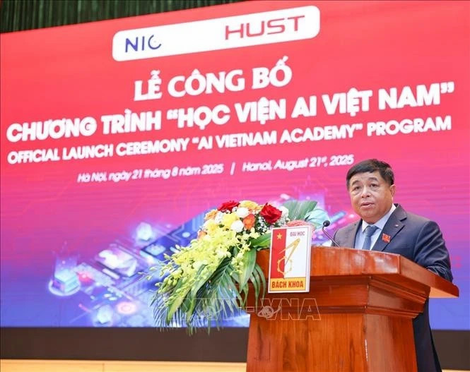 Deputy PM urges quick replication of “AI Vietnam Academy” nationwide