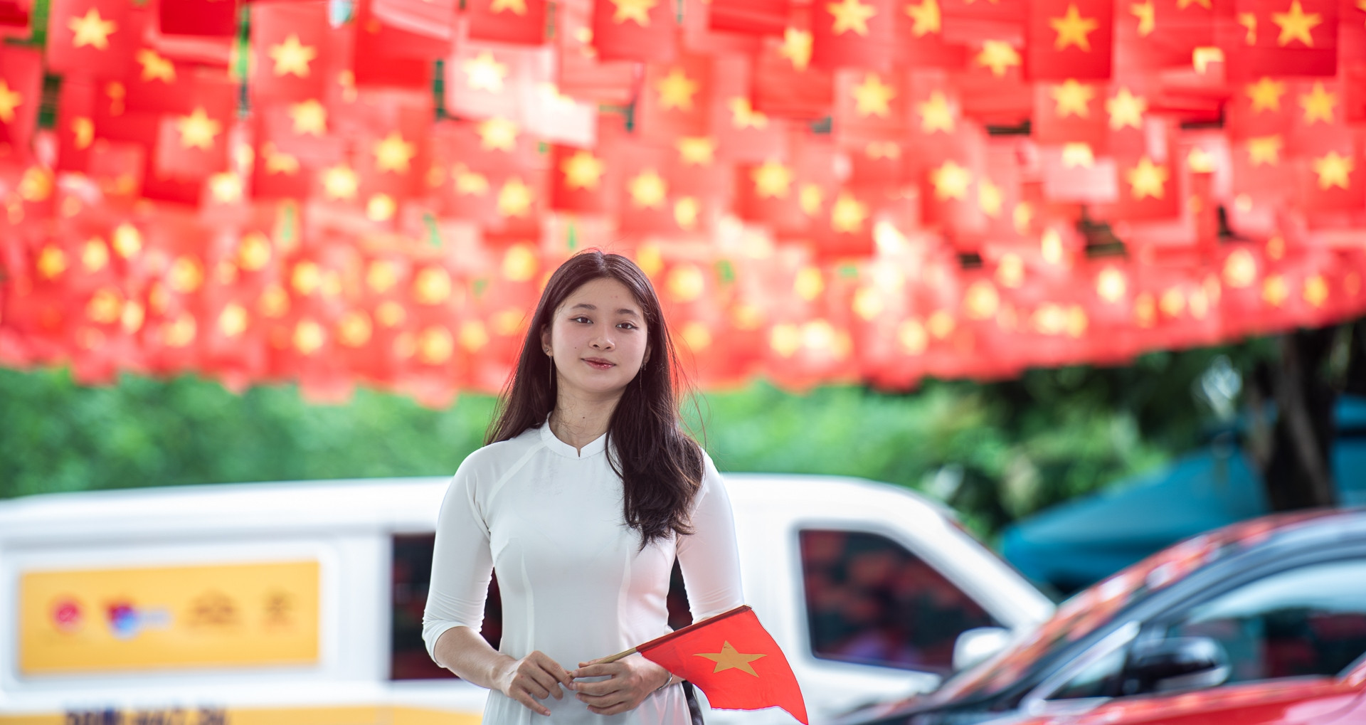 Hanoi awash in flags and flowers ahead of National Day