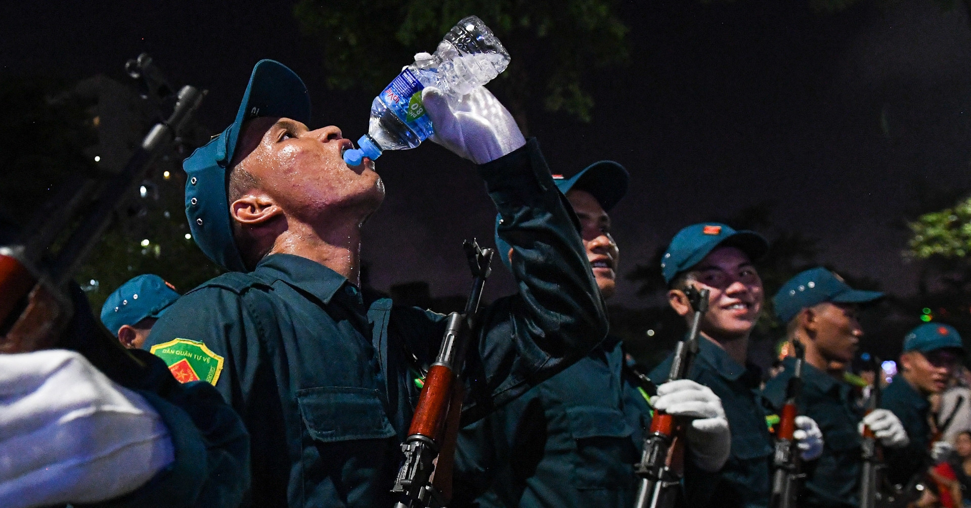 Hanoi crowds cheer as thousands of soldiers rehearse historic parade