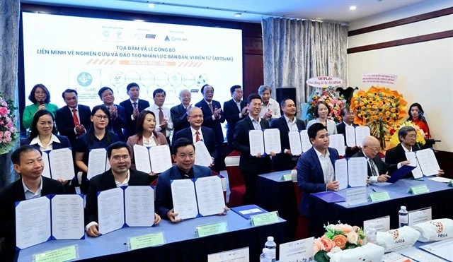 HCM City launches semiconductor research and training alliance