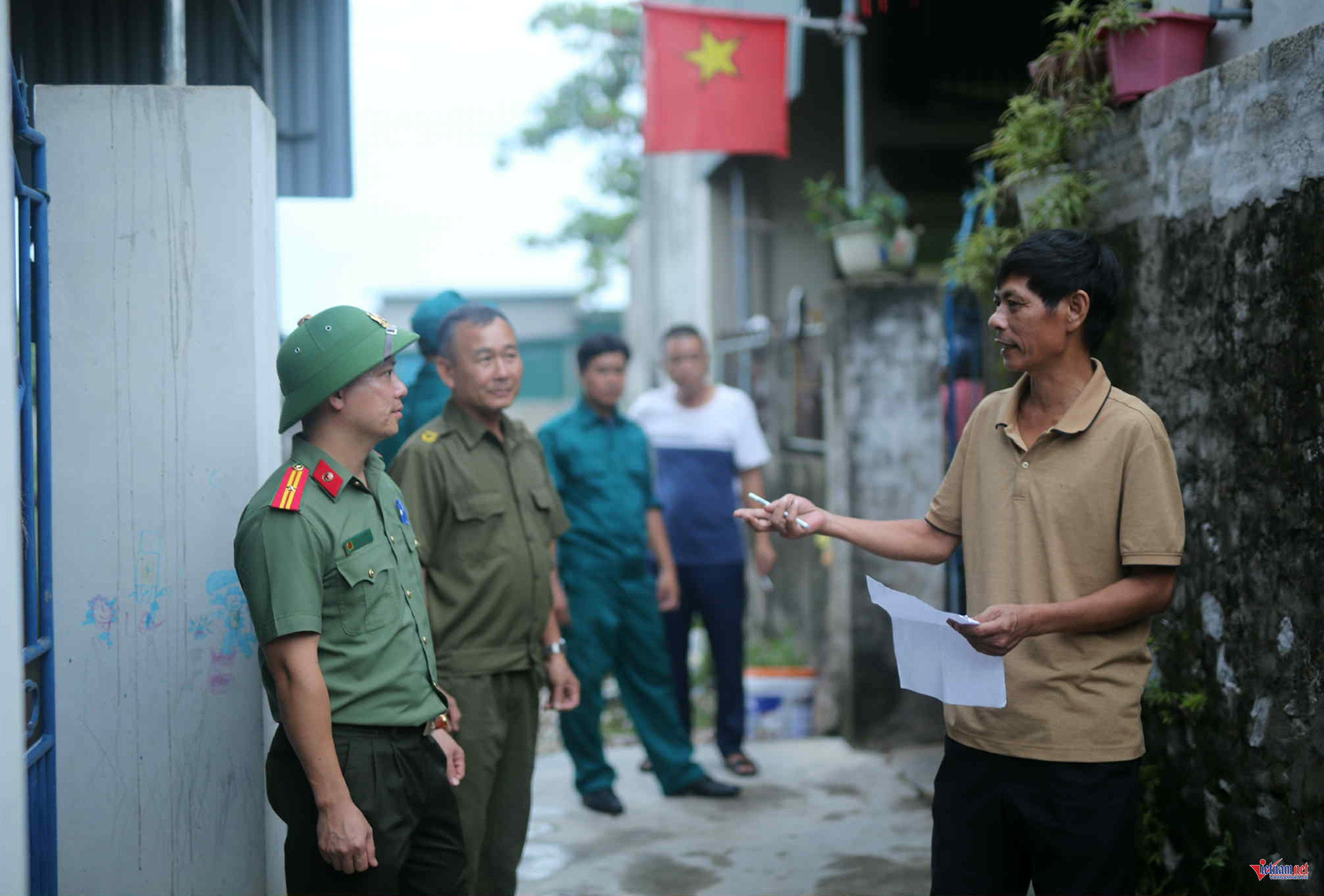 W-ee6766ff c810 44f1 ba1d bf25b0d0bcd6 copy.jpg