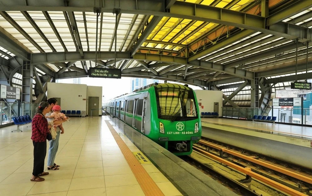 Hanoi offers free fares on 130 bus routes, metro lines from Aug.30 – Sept.2