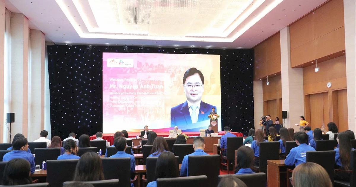 Vietnam’s first AIPA Roadshow promotes youth exchange