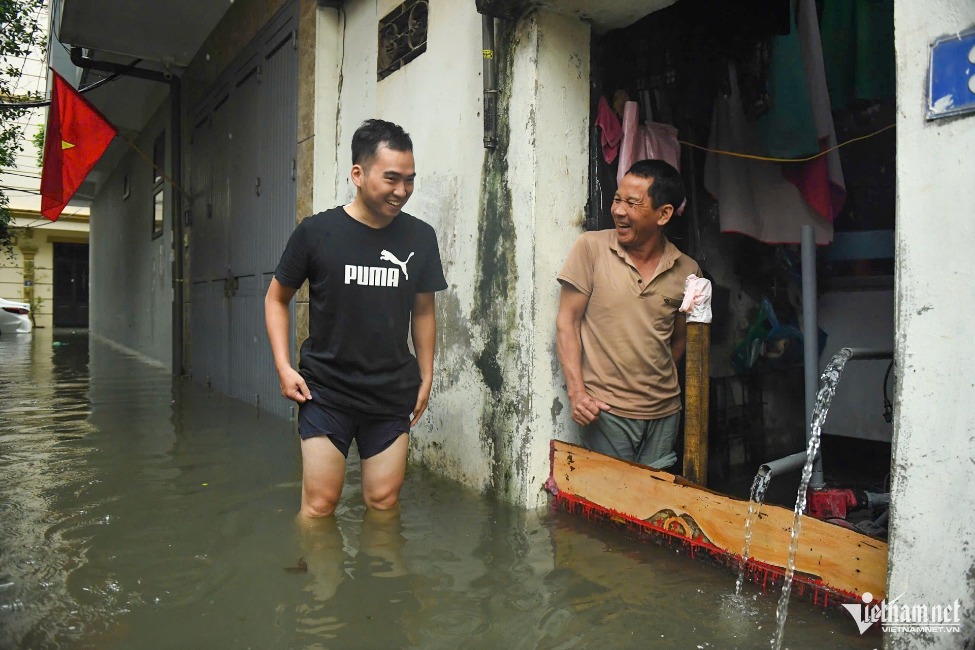 hanoi flood3.jpg