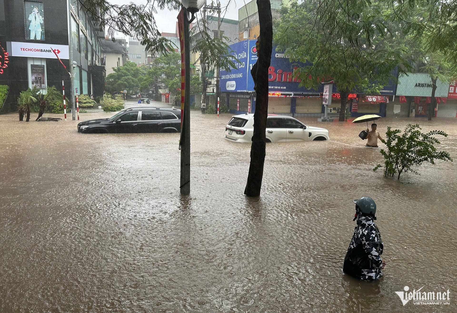 hanoi flood9.jpg