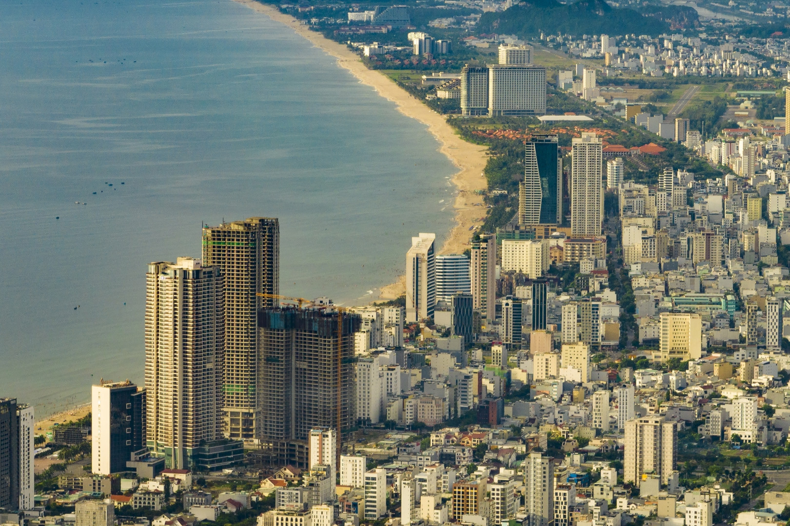 International experts to help build Vietnam’s Da Nang financial center