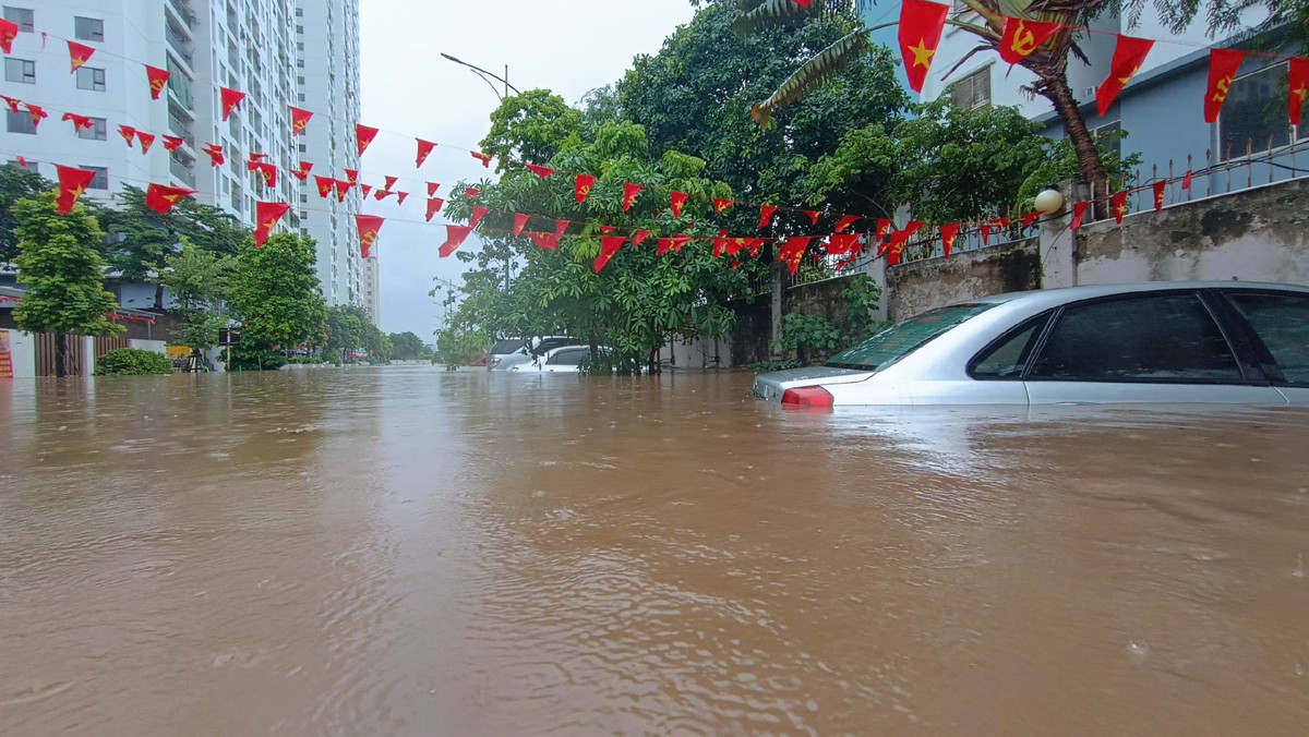 hanoi flood8.jpg