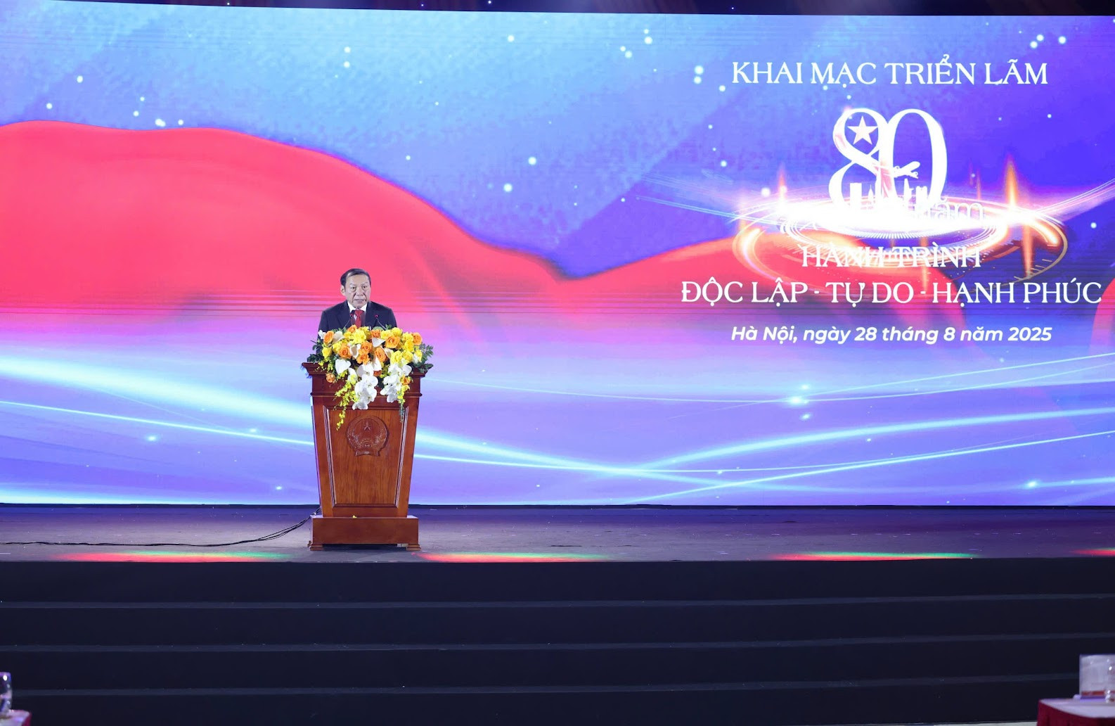 hanoi exhibition1.jpg