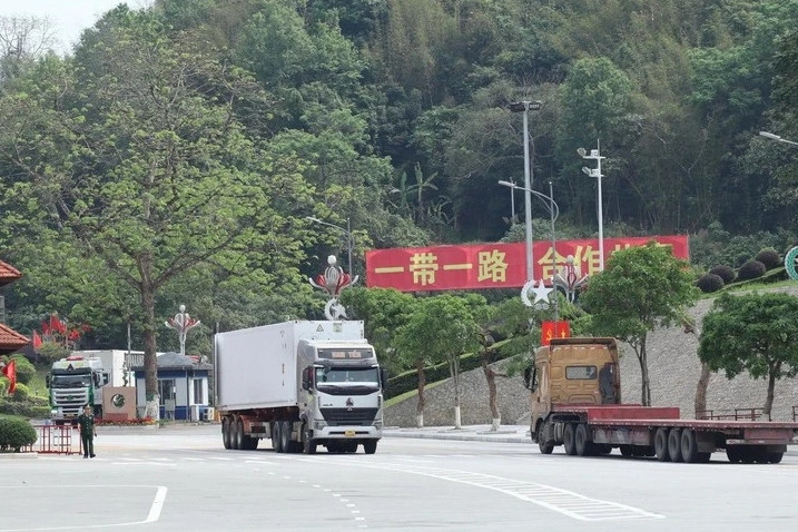 Smart port model helps boost Vietnam-China border trade