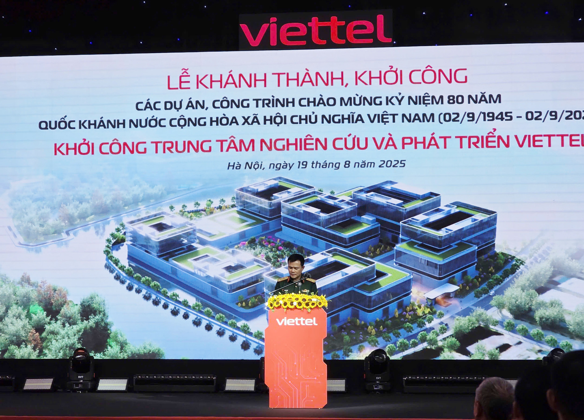 Viettel’s race to master core technologies: no room for hesitation