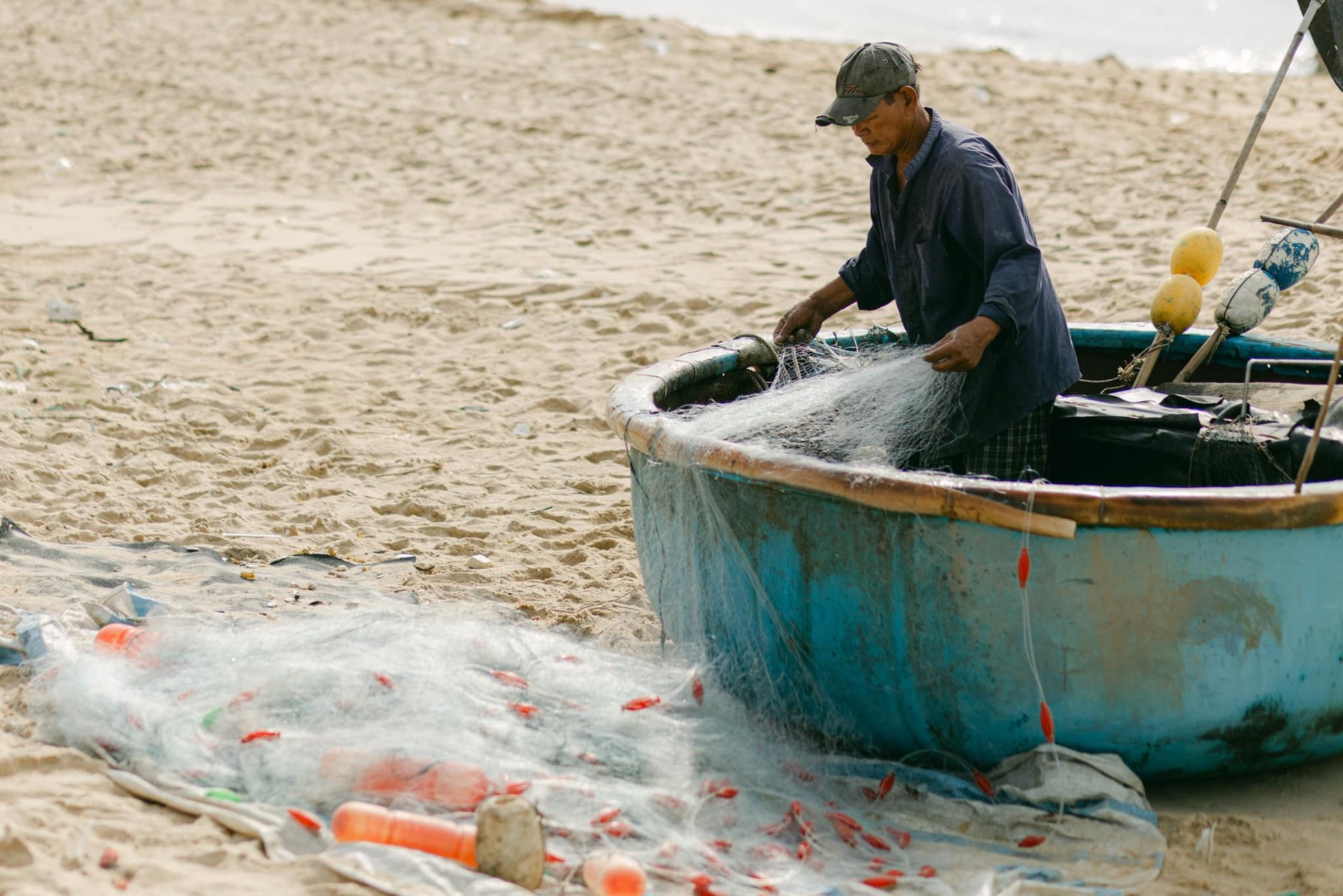 fishing village vn3.jpg