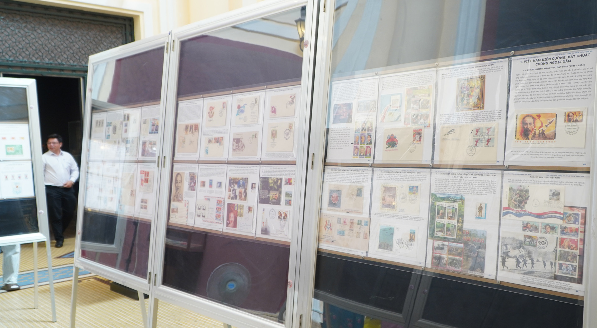 tem the gioi ke chuyen Viet Nam 05.JPG