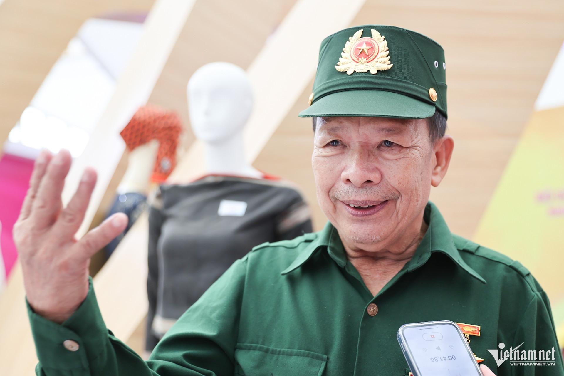 W-Ong Dinh Ninh Binh.jpg