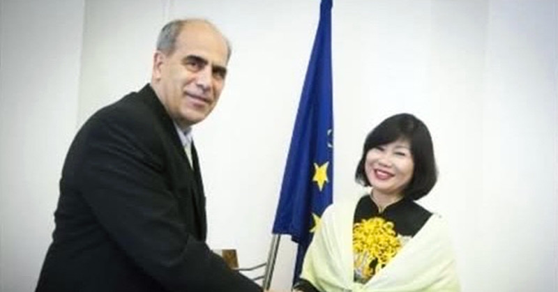 Tears and pride: Vietnam’s anthem echoes in Bratislava