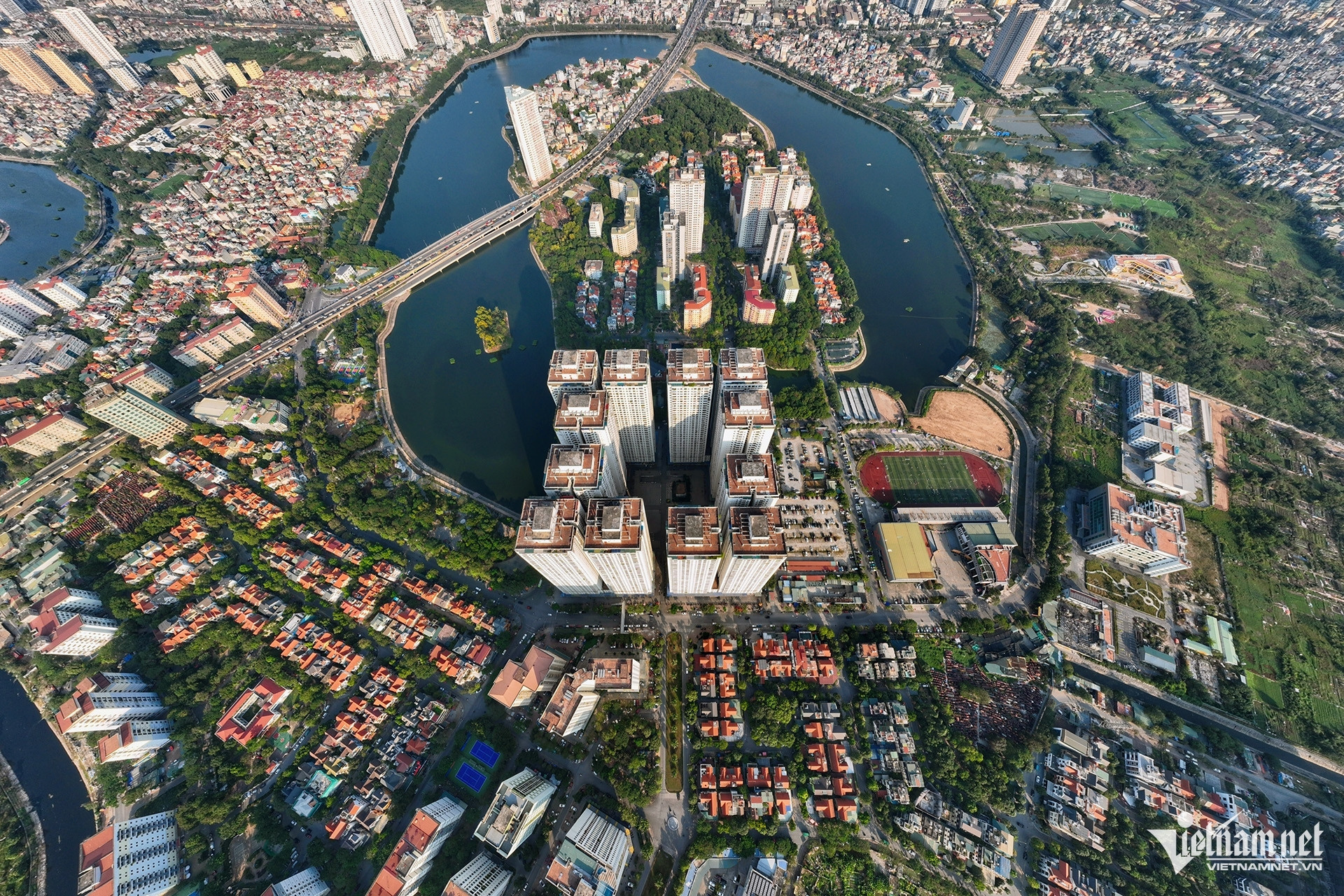 Construction ministry wants to tax unused real estate, prevent speculation