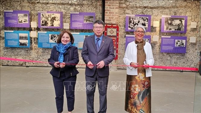 Exhibition honours Vietnamese women, Vietnam-Mexico ties