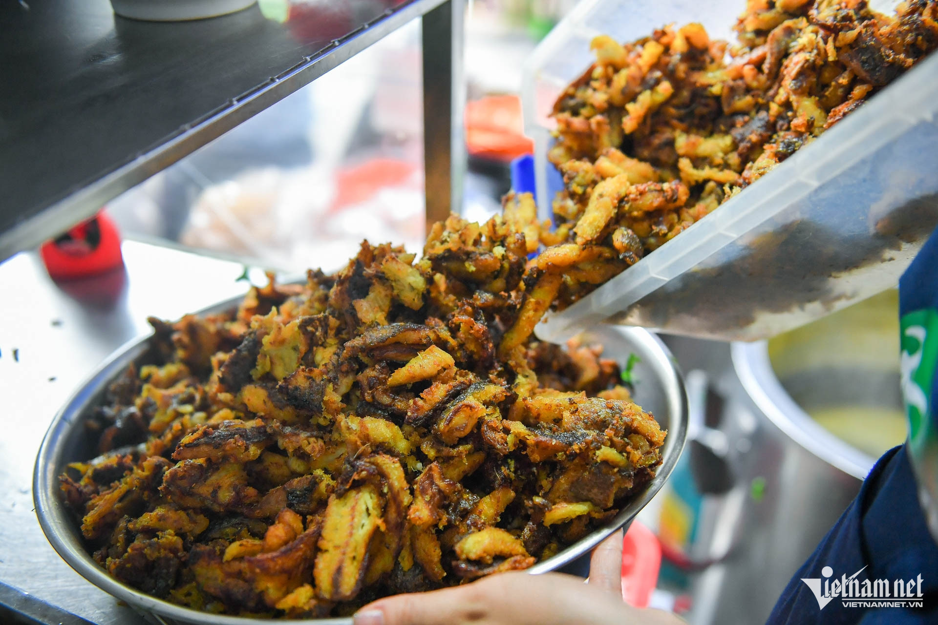 hanoi street food3.jpg