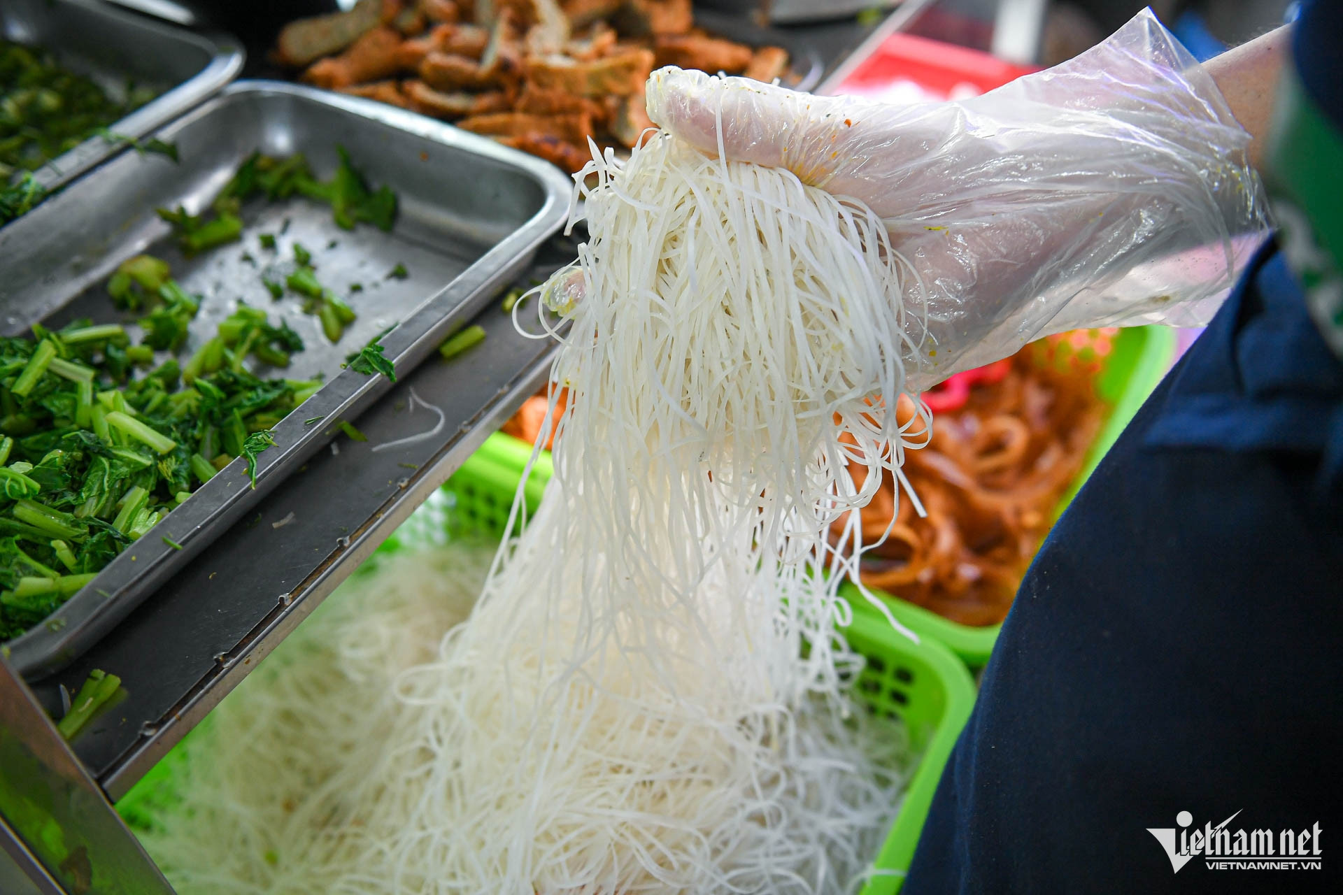 hanoi street food5.jpg