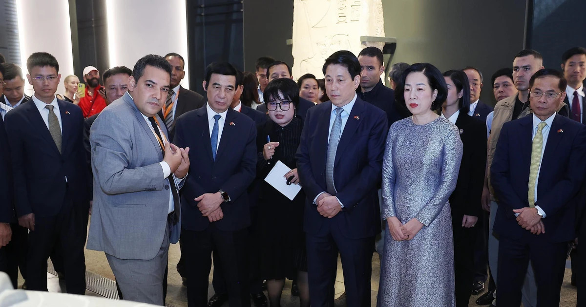 State President tours Grand Egyptian Museum