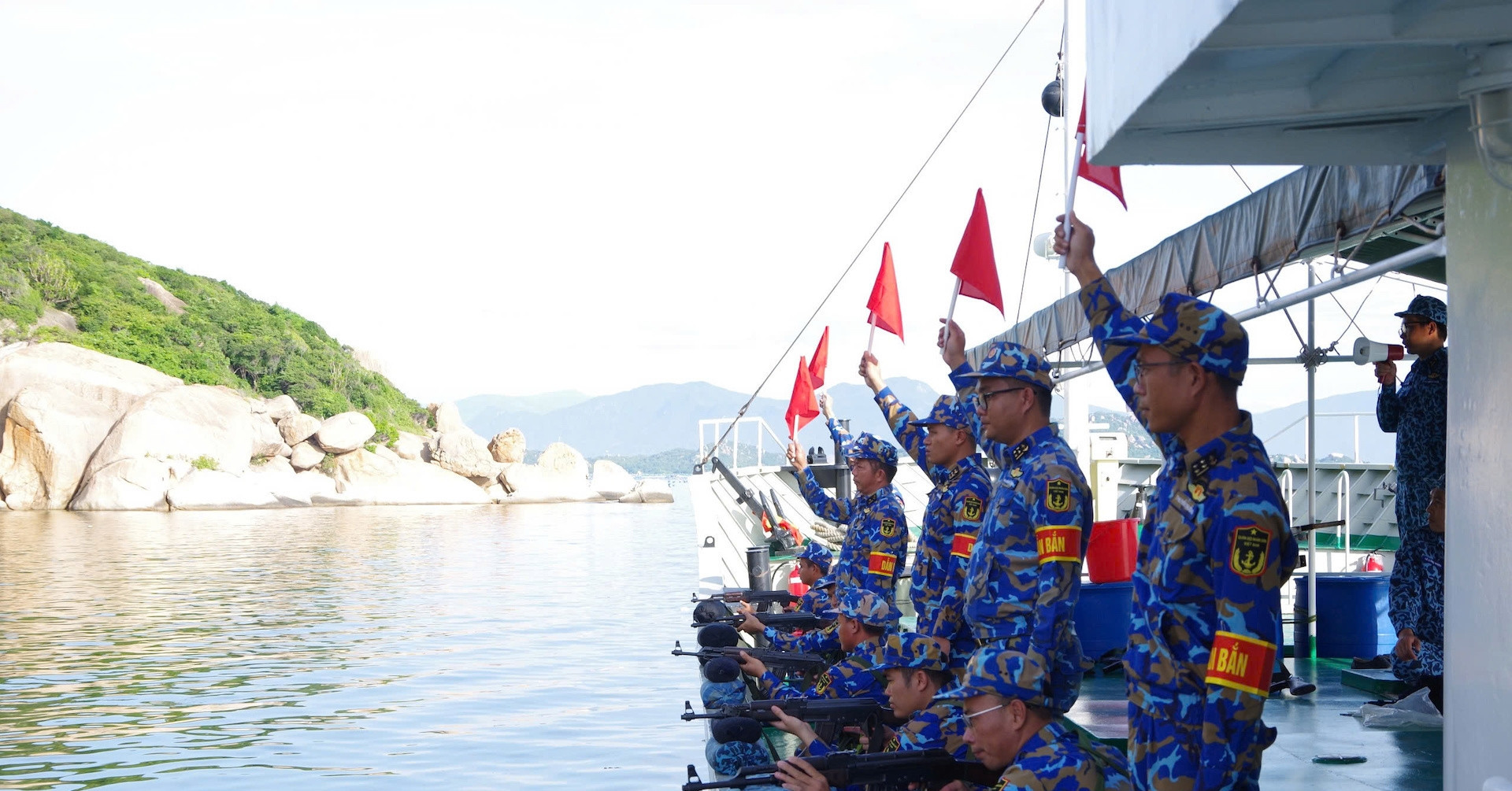 Vietnam’s first submarine regiment marks 29 years of silent strength