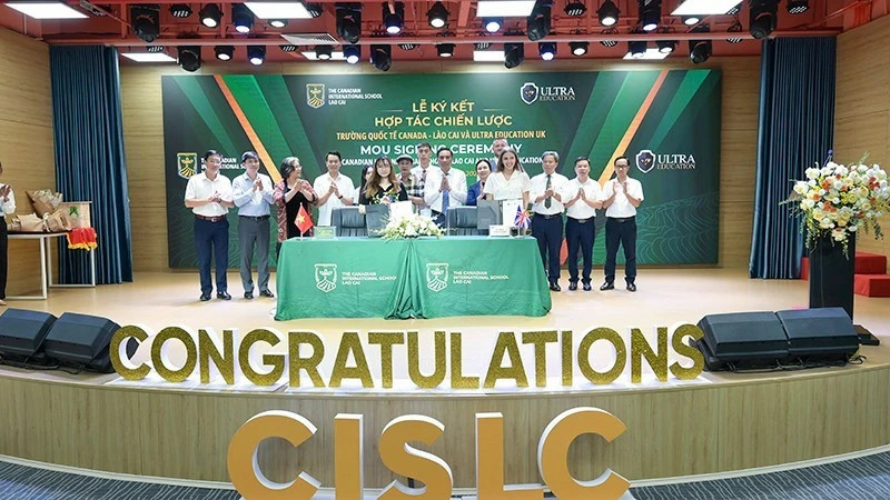 CIS Lao Cai, UK’s Ultra Education to bring startup training to VN students