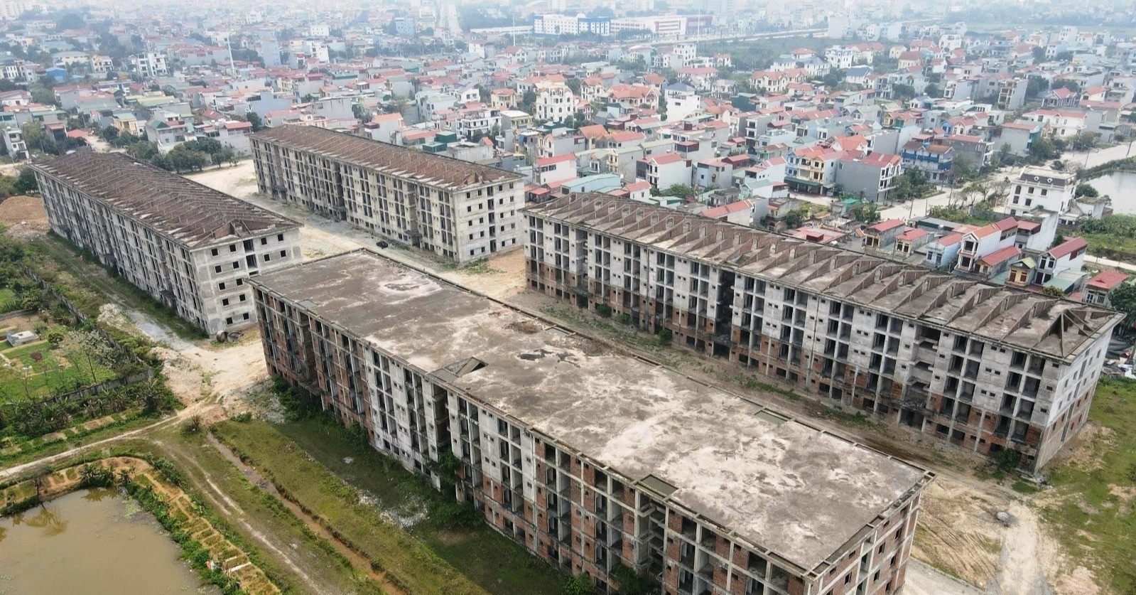 Ninh Binh launches probe into 40 stalled and costly development projects