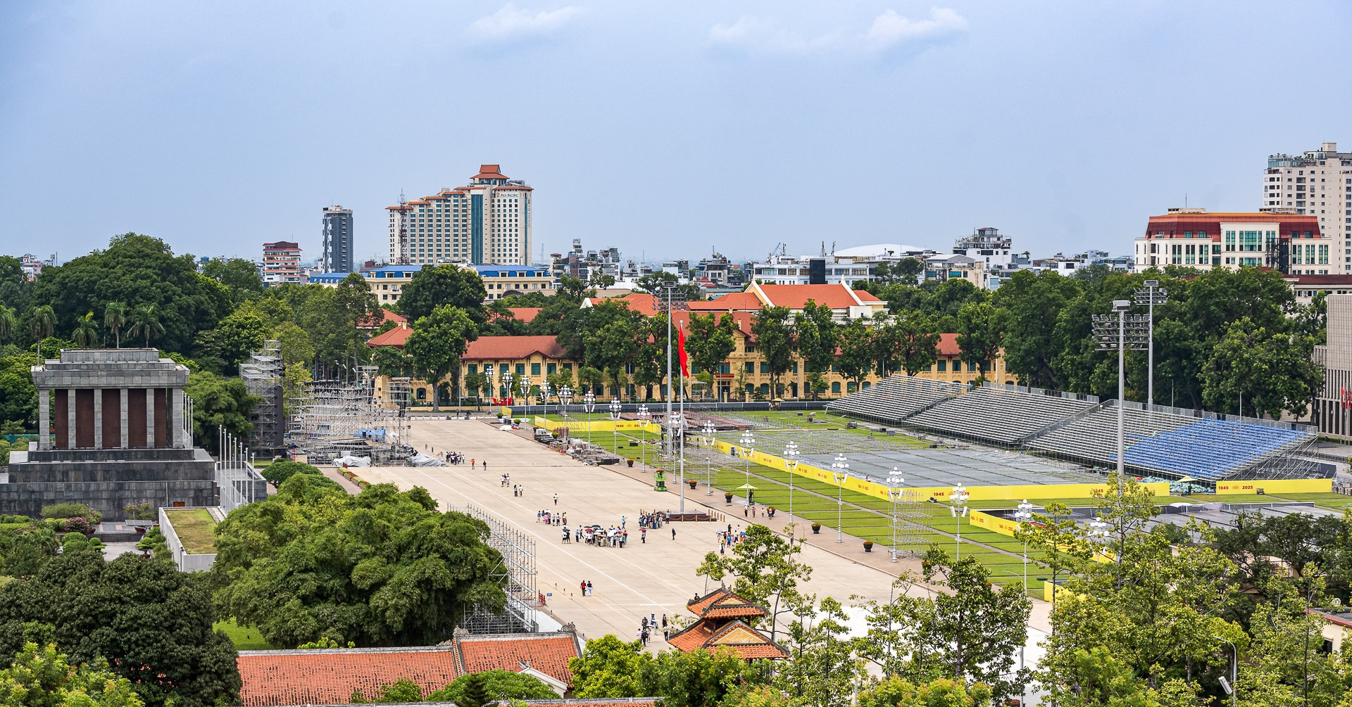 Grandstand for 30,000 nears completion for Vietnam's National Day parade