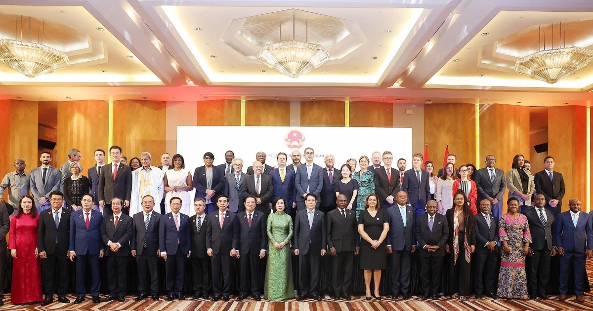 Vietnam, Angola celebrate 50 years of diplomatic ties