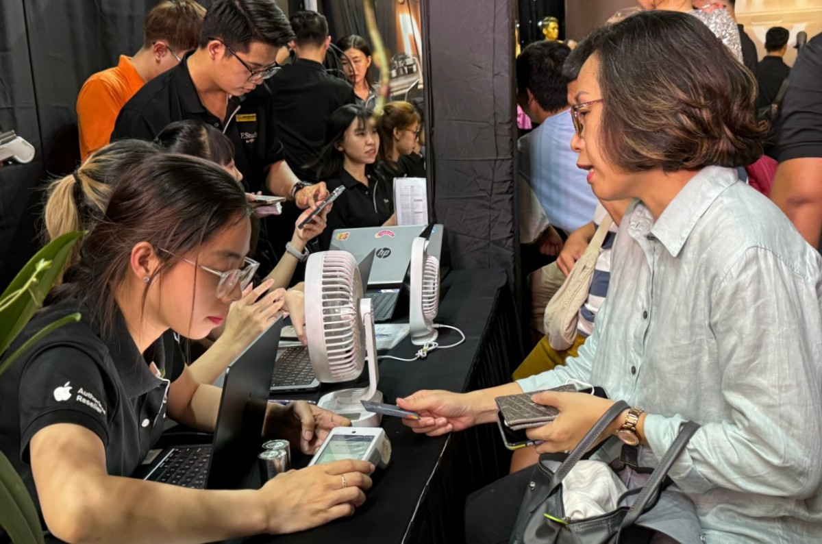 iPhone 17 preorders begin in Vietnam with prices starting at 985
