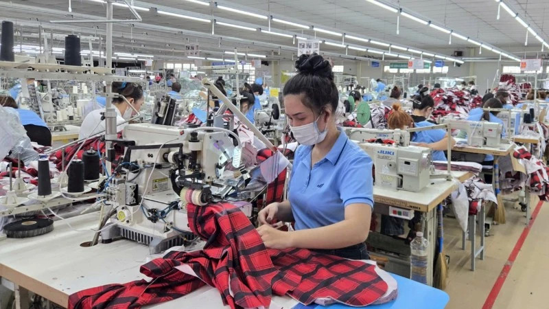 Closing the gap between policy and practice in Vietnam’s economy