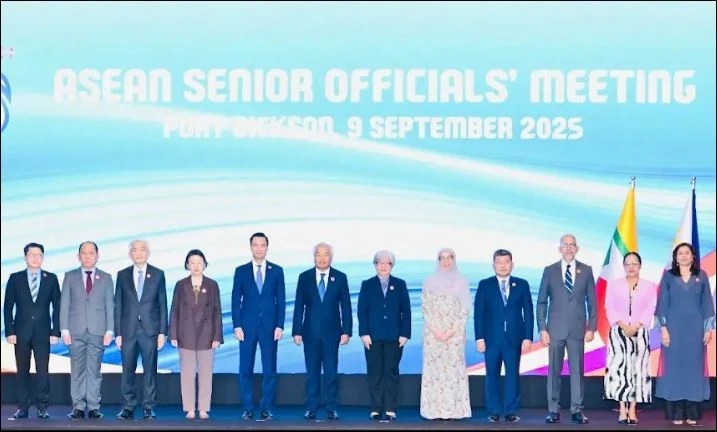 Vietnam prepares for upcoming ASEAN Summit, related meetings