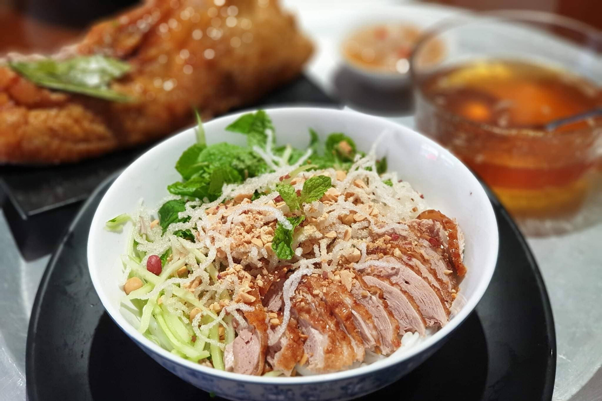 American discovers delicious Vietnamese specialty after 10 years in the country