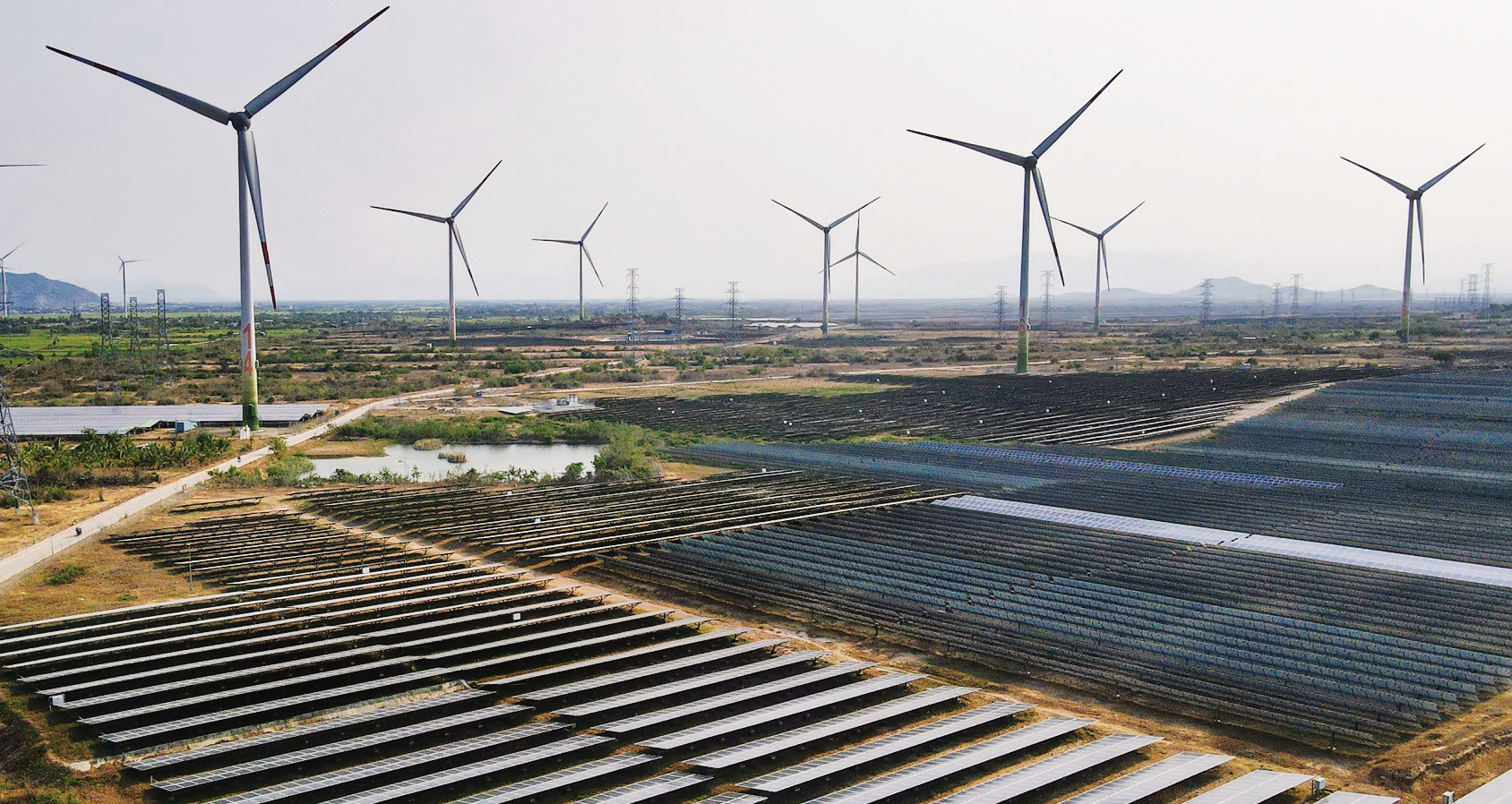 Deputy PM demands urgent action on delayed power projects