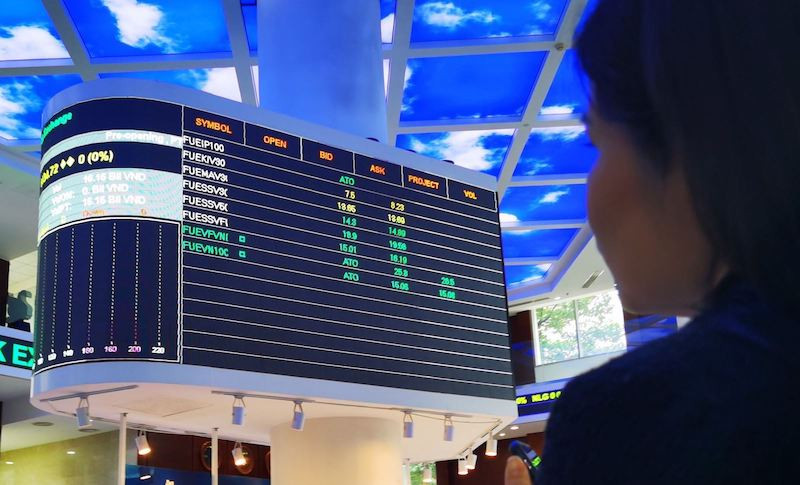 vietnam stock exchange sees vnd21 trillion in net profit.jpg