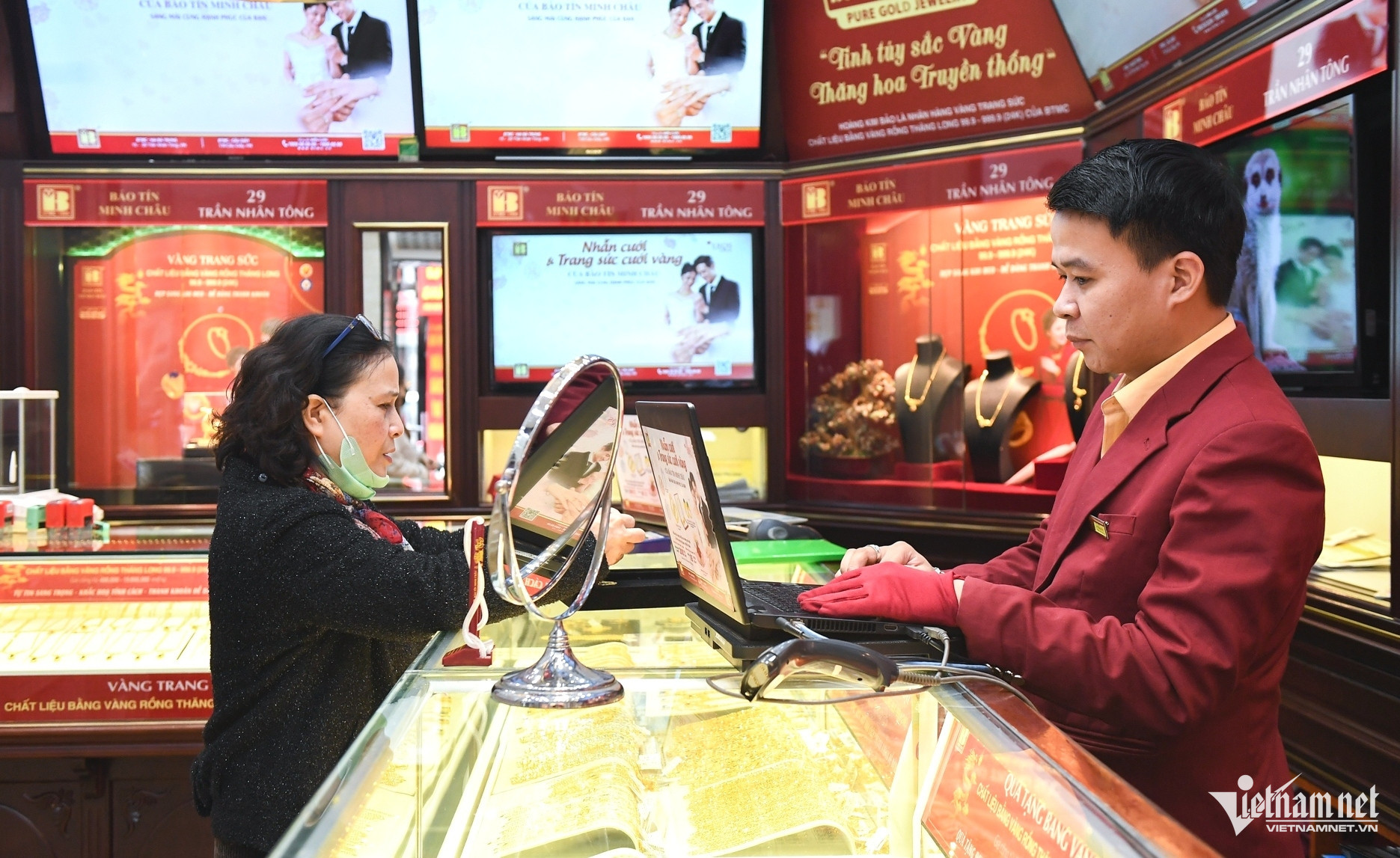 W-danh thue mua ban vang.jpg