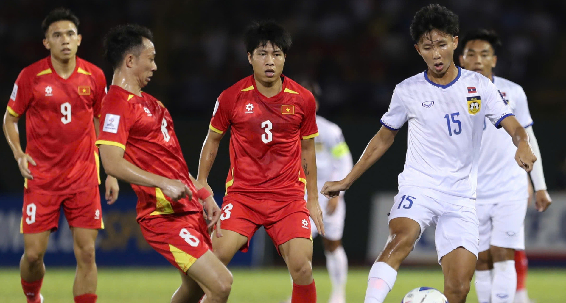 Vietnam falls one place in FIFA rankings despite no matches