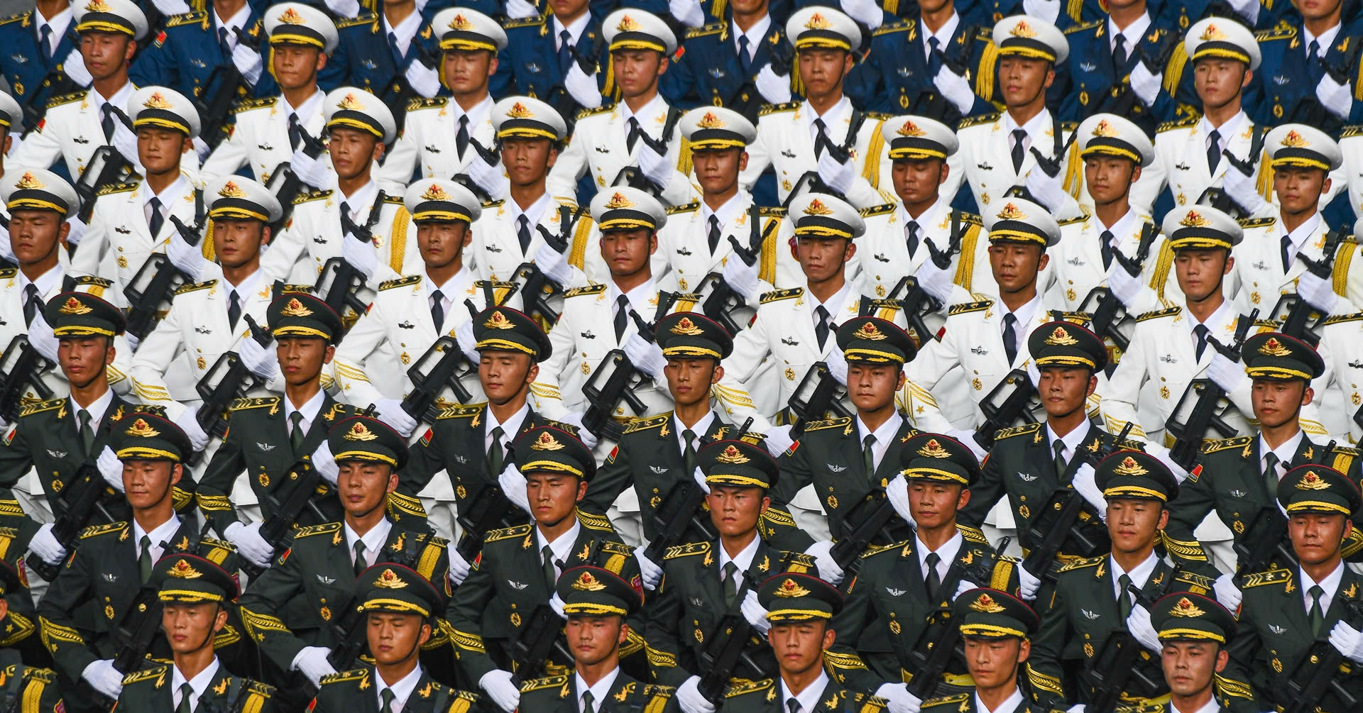 Foreign soldiers join historic Hanoi parade for National Day