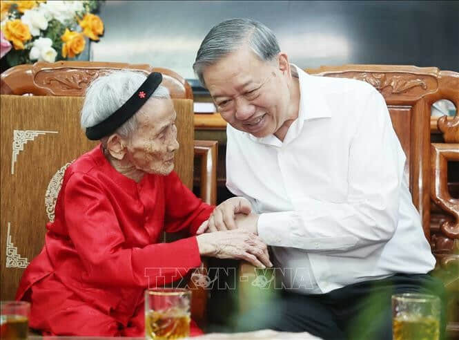 tong bi thu 228.jpeg