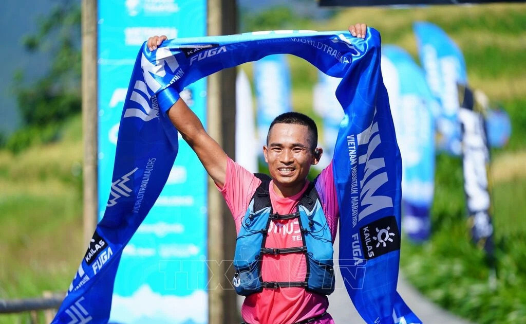 Vietnamese runners shine at Vietnam Mountain Marathon
