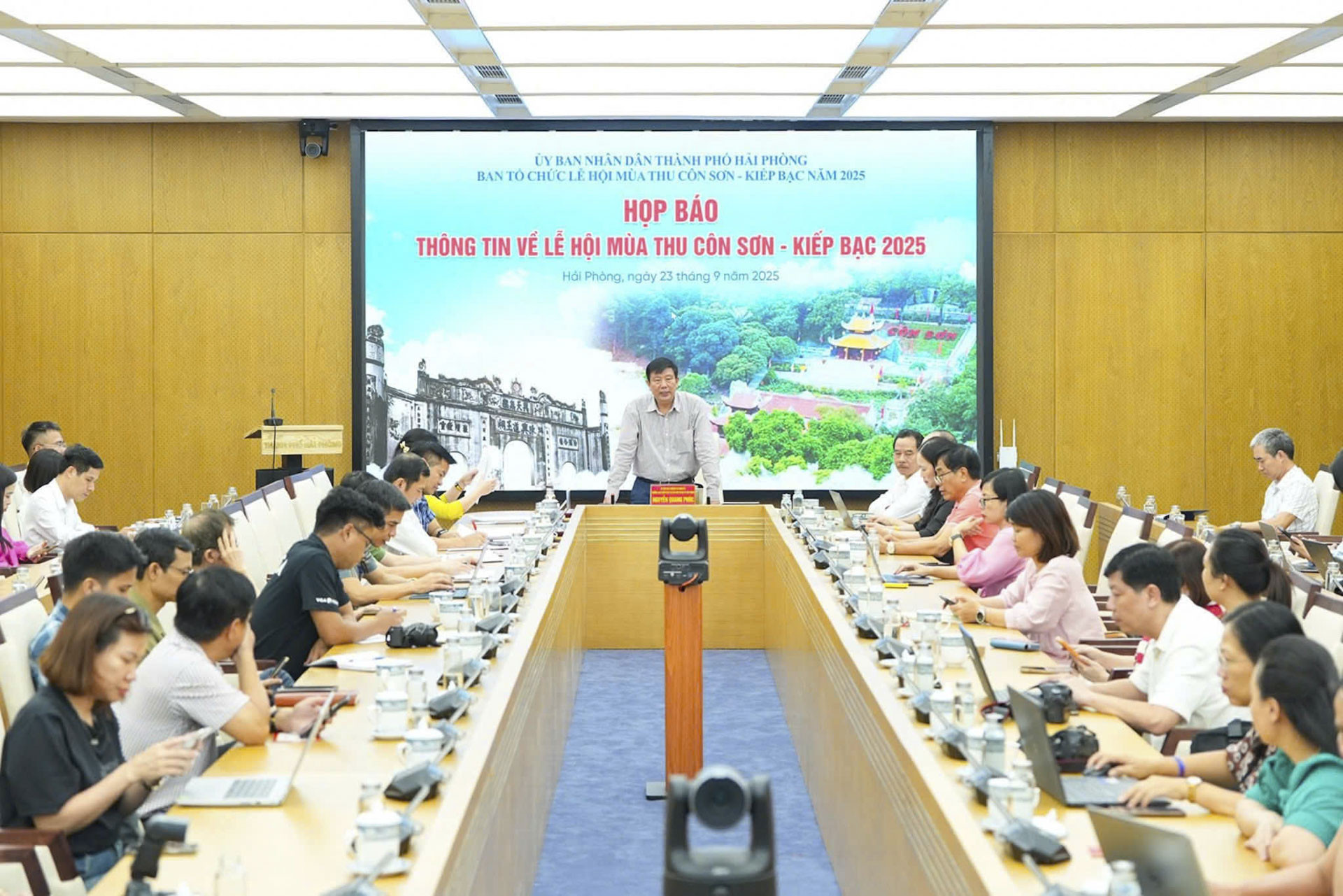 Côn sơn kiếp bạc_9.JPG