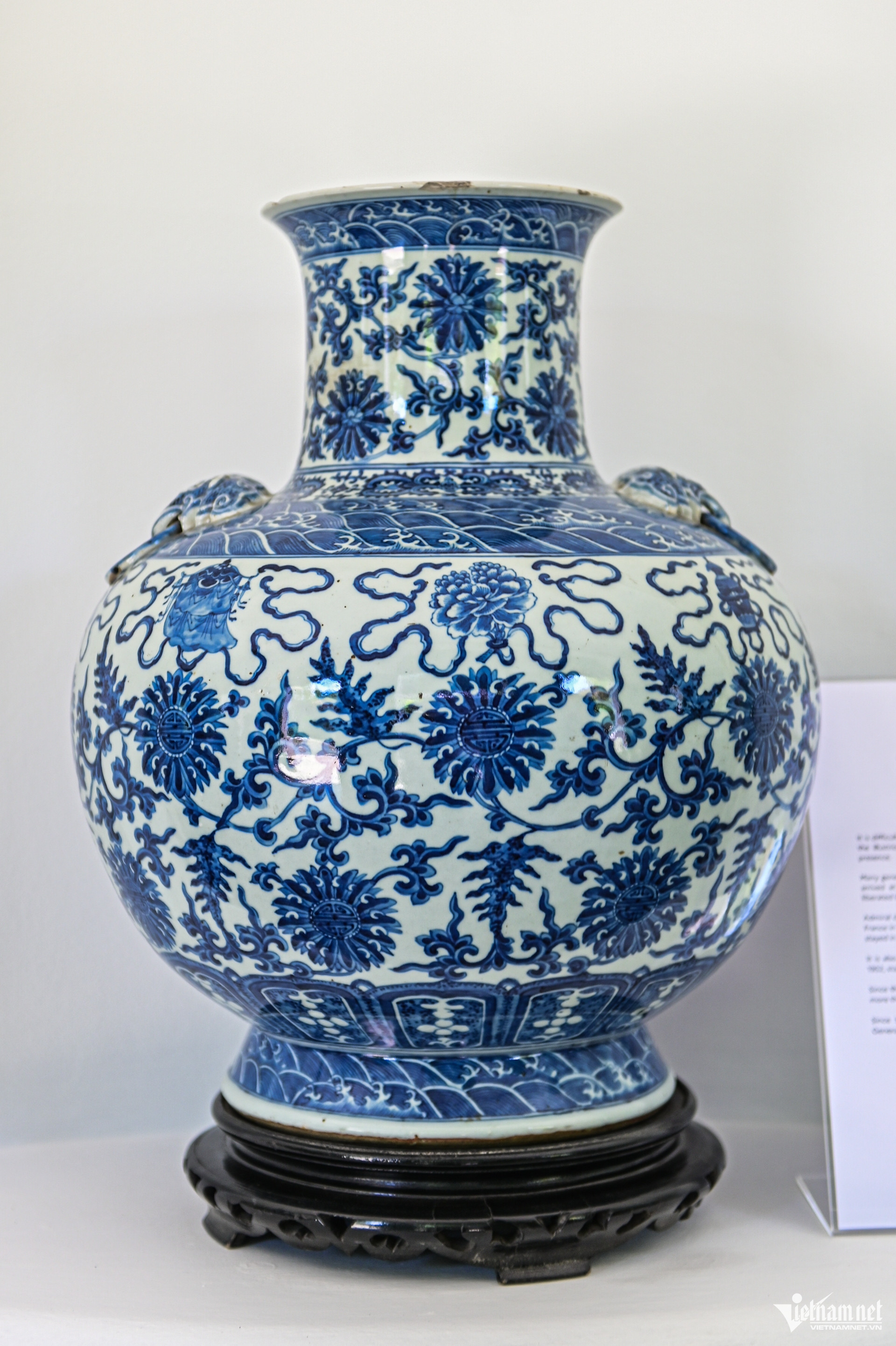 french colonial house2.jpg