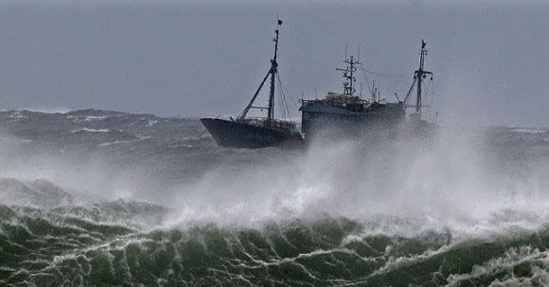 Eight fishermen missing after boat loses contact off Gia Lai